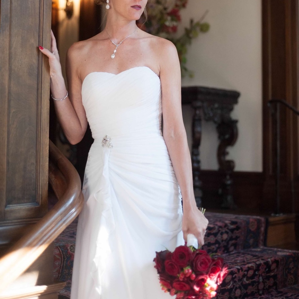 Symphony of Venus Ruched Strapless Wedding Dress